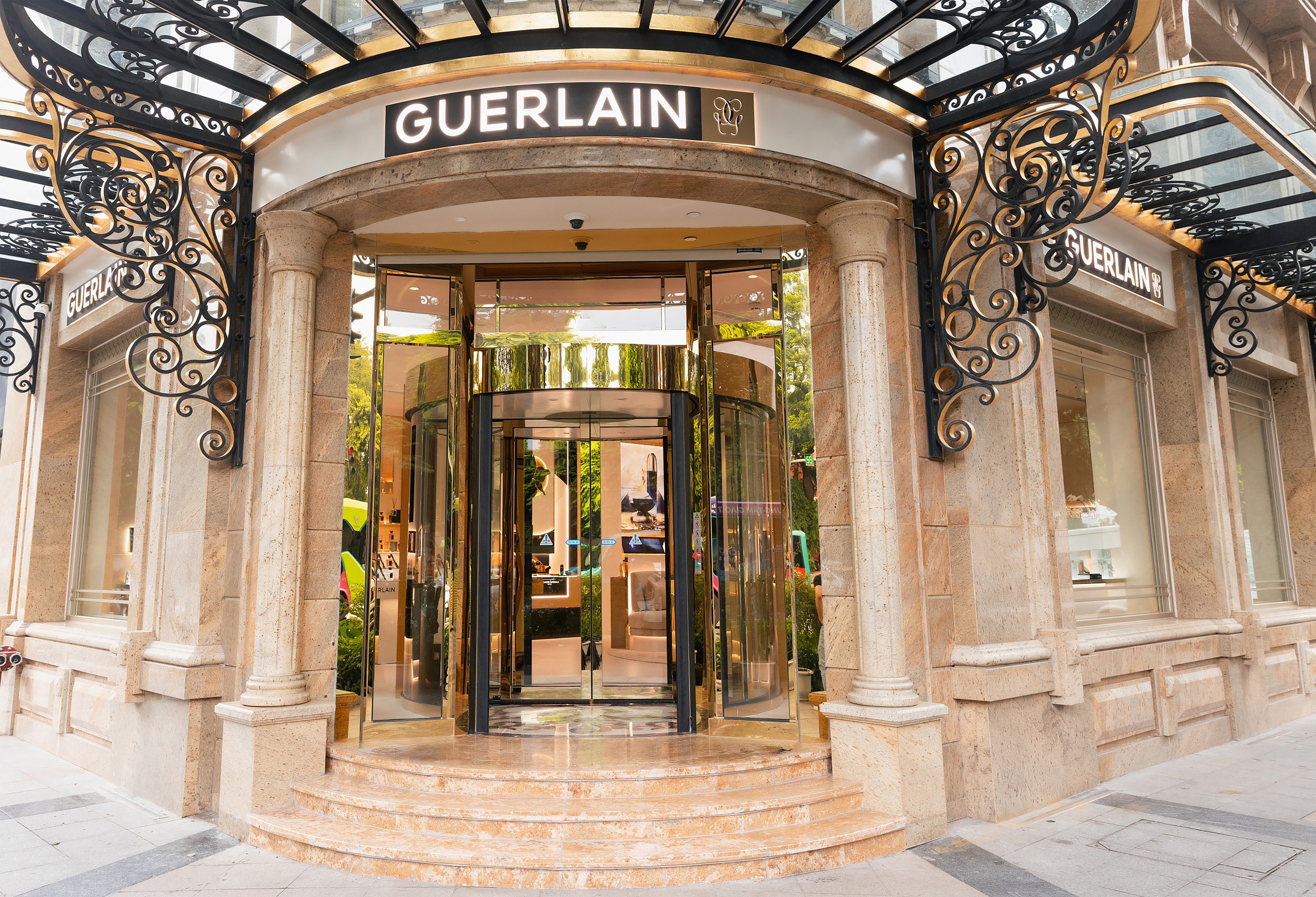 Guerlain店